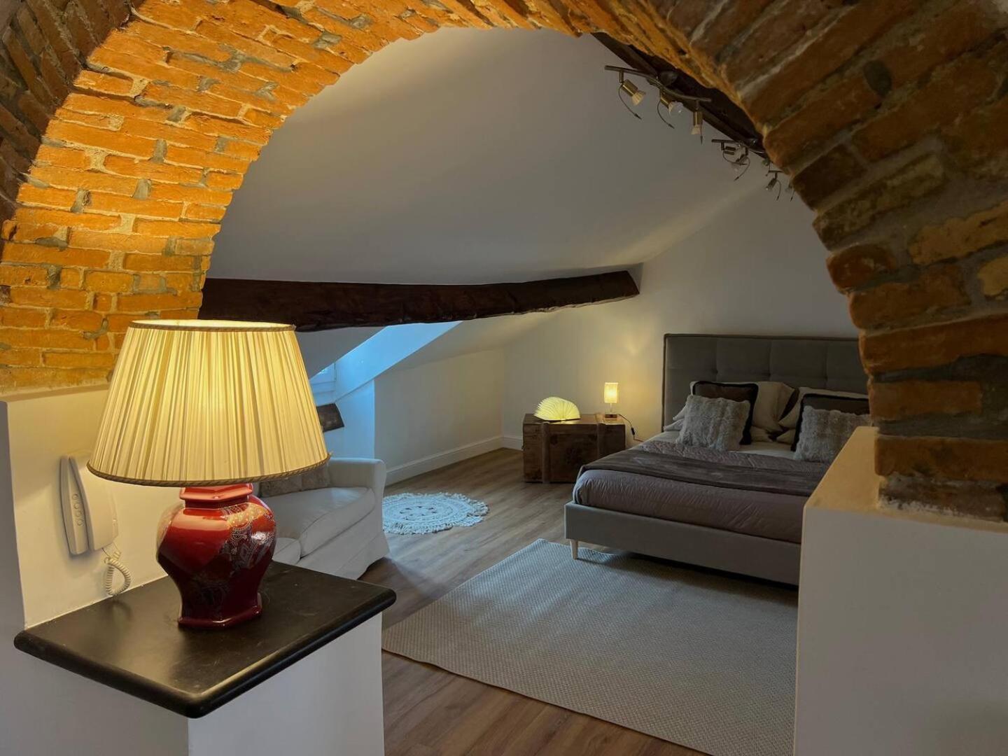 Mansarda Margot Parking Included Apartamento San Remo